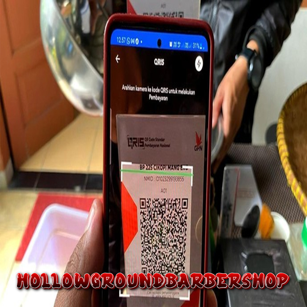 Bayar Pakai QRIS Kena PPN 12%, Begini Penjelasan Ditjen Pajak